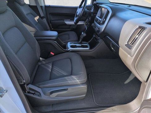 Used 2021 Chevrolet Colorado LT w/ Safety Package image 21