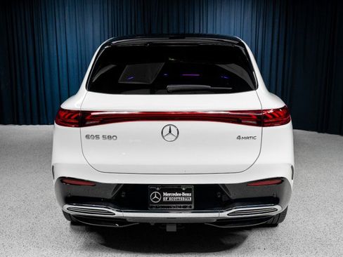 Used 2023 Mercedes-Benz EQS 580 4MATIC SUV image 5