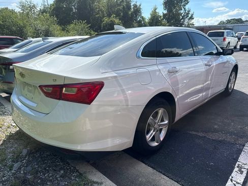 Used 2023 Chevrolet Malibu LT FWD image 22