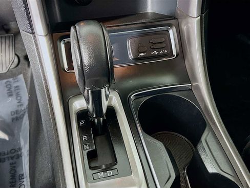 Used 2020 Subaru Ascent Limited w/ Technology Package image 17