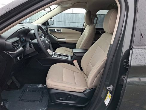 Certified 2023 Ford Explorer XLT image 14