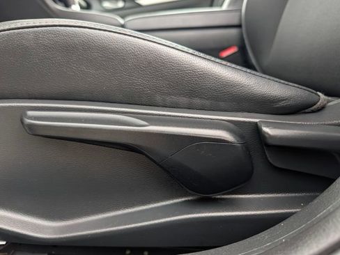 Used 2019 Honda Civic Sport image 16