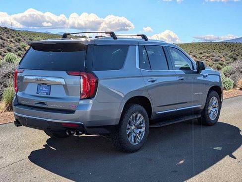 Used 2023 GMC Yukon Denali AWD/4WD image 6