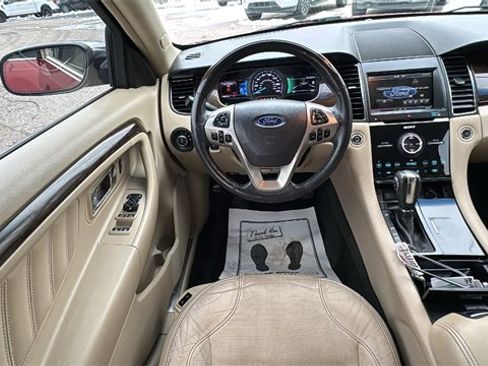 Used 2014 Ford Taurus Limited w/ Equipment Group 301A image 14