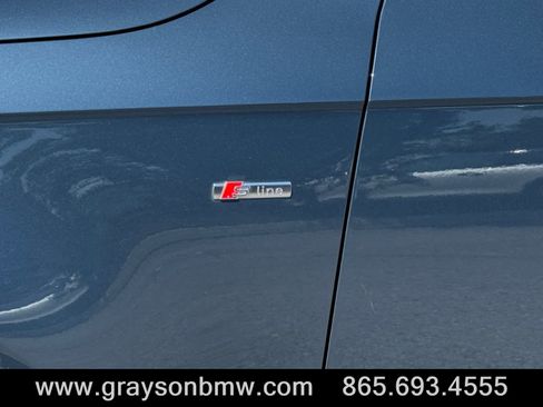 Used 2015 Audi A4 2.0T Premium Plus w/ Technology Package AWD/4WD image 10