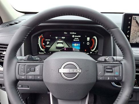 New 2025 Nissan Rogue SL w/ Tech Package AWD/4WD image 11