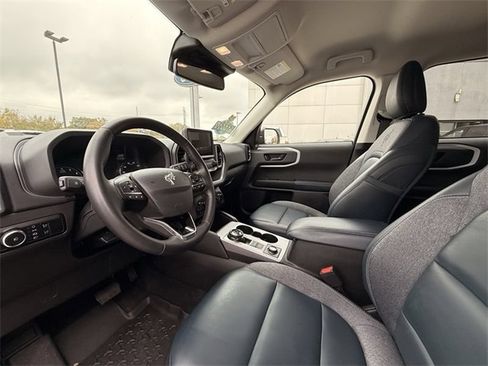 Used 2024 Ford Bronco Sport Outer Banks AWD/4WD image 11