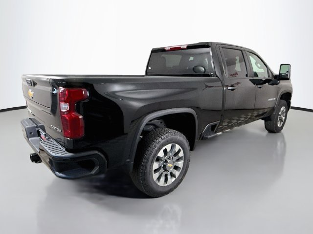 New 2026 Chevrolet Silverado 2500 Custom w/ Custom Value Package AWD/4WD image 9