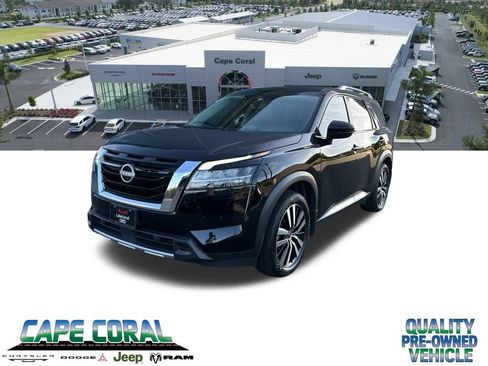 Used 2023 Nissan Pathfinder Platinum w/ Cargo Package image 1