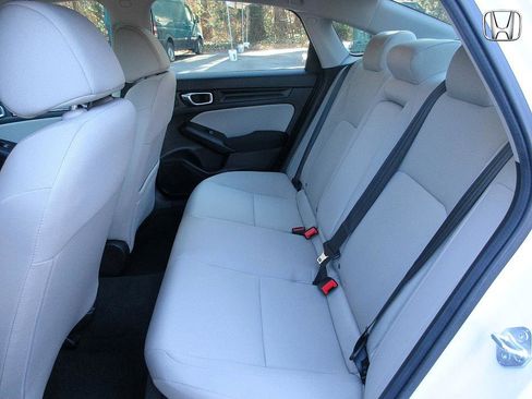Used 2024 Honda Civic EX image 17