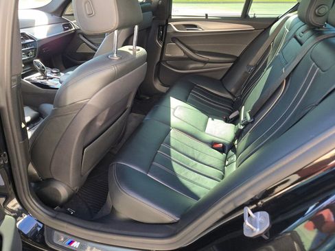 Used 2018 BMW 530i xDrive 530i xDrive image 14