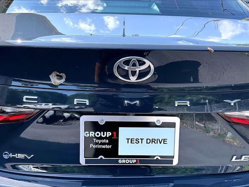 Used 2025 Toyota Camry LE FWD image 30