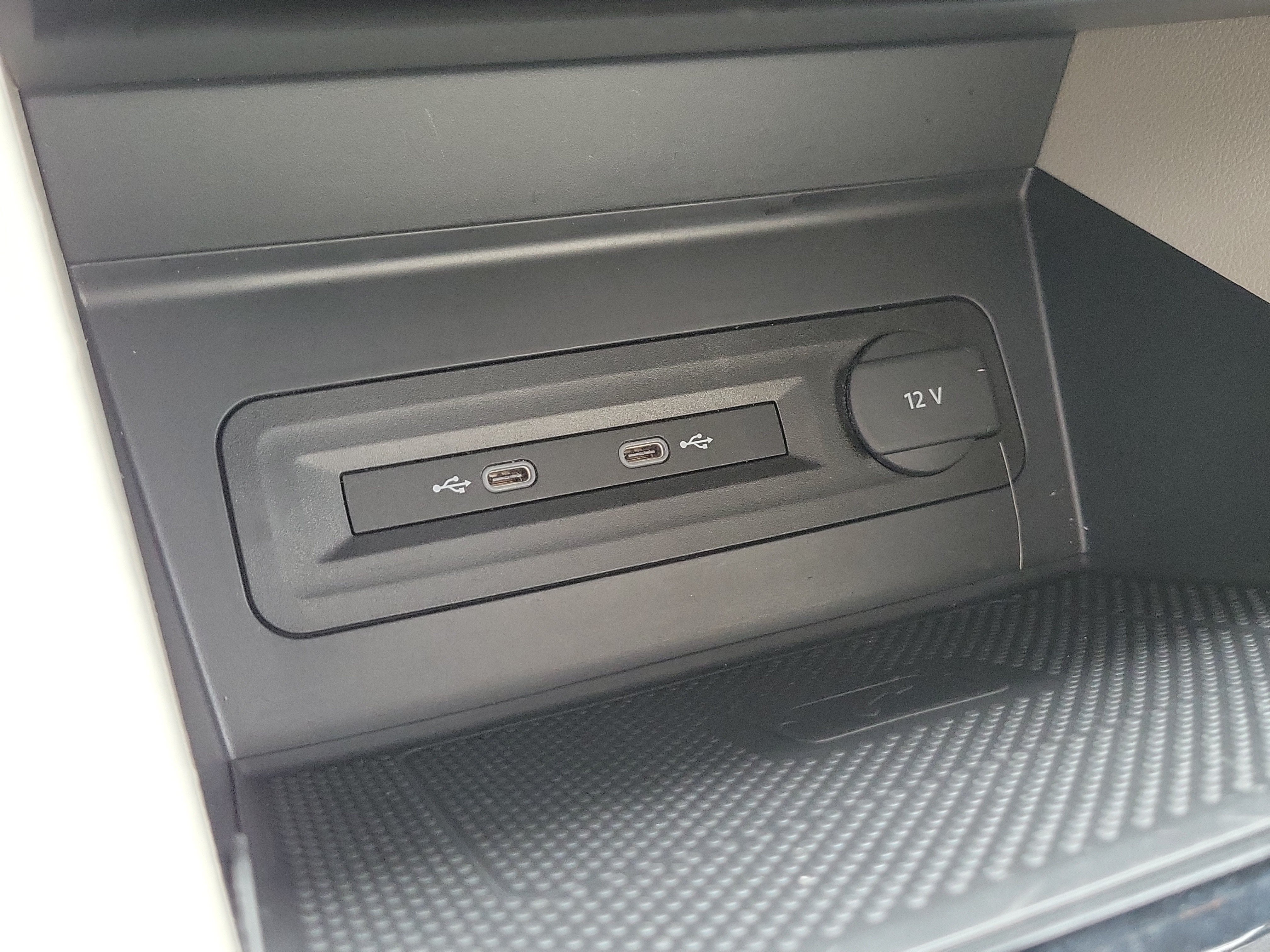 Used 2022 Volkswagen Atlas SE FWD image 35