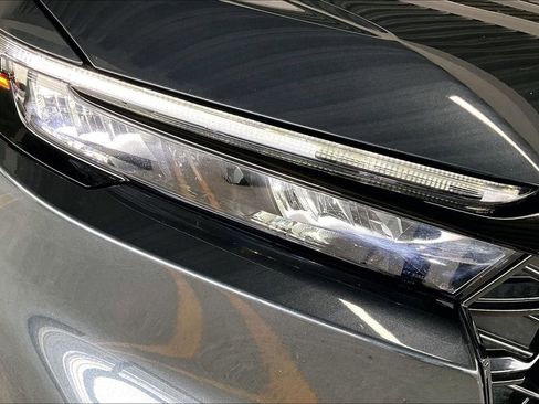 Used 2023 Honda CR-V Sport Touring image 32