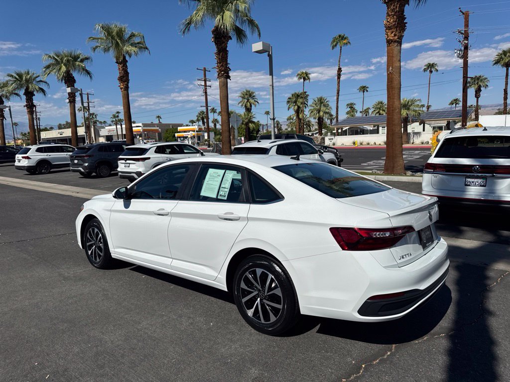 Certified 2024 Volkswagen Jetta S FWD image 4