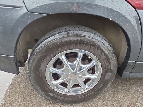 Used 2002 Buick Rendezvous CXL w/ Luxury Pkg image 4