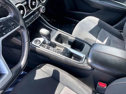 Used 2020 Nissan Sentra SR FWD image 15