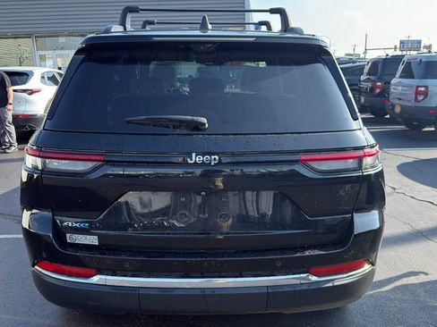 Used 2022 Jeep Grand Cherokee Limited 4xe w/ Luxury Tech Group II AWD/4WD image 6