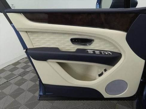 New 2026 Bentley Bentayga Speed image 24