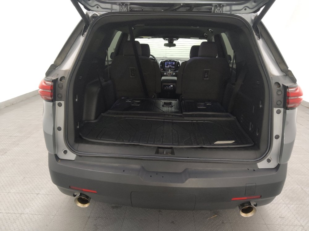 Used 2023 Chevrolet Traverse LT FWD image 29
