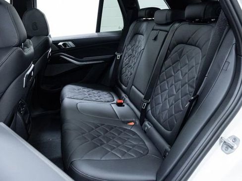 New 2026 BMW X5 xDrive40i image 25