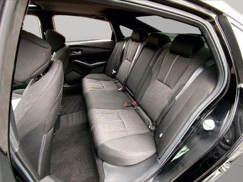 Used 2025 Honda Accord Sport image 19