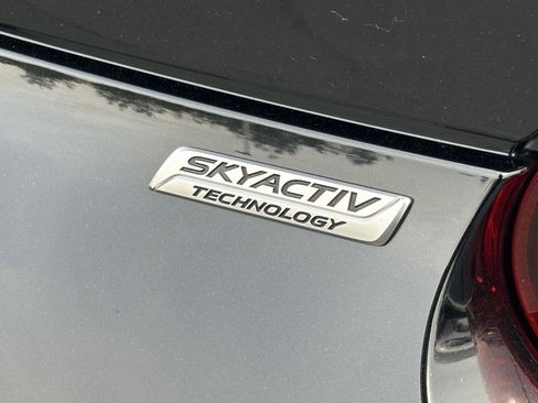 Used 2017 MAZDA MX-5 Miata RF Grand Touring image 10