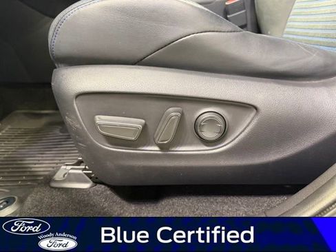 Used 2022 Toyota RAV4 XSE AWD/4WD image 21