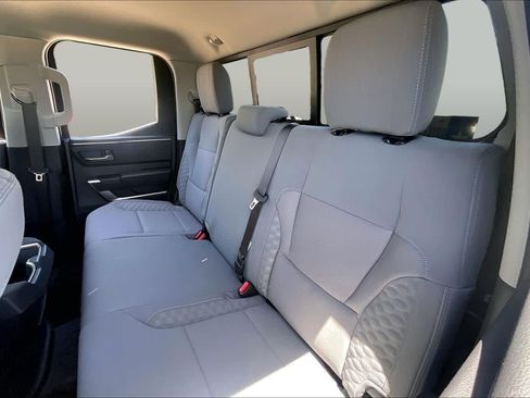 Used 2022 Toyota Tundra SR5 AWD/4WD image 19