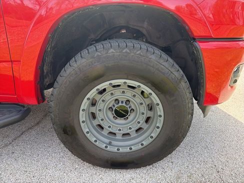 Used 2025 RAM 1500 Big Horn image 15