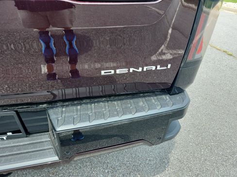 New 2025 GMC Sierra EV Denali image 5
