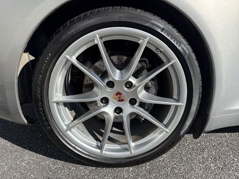 Used 2013 Porsche 911 Carrera image 10