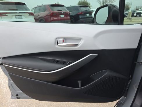 Used 2021 Toyota Corolla SE image 27