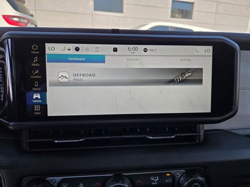 New 2026 Jeep Gladiator Sport image 12