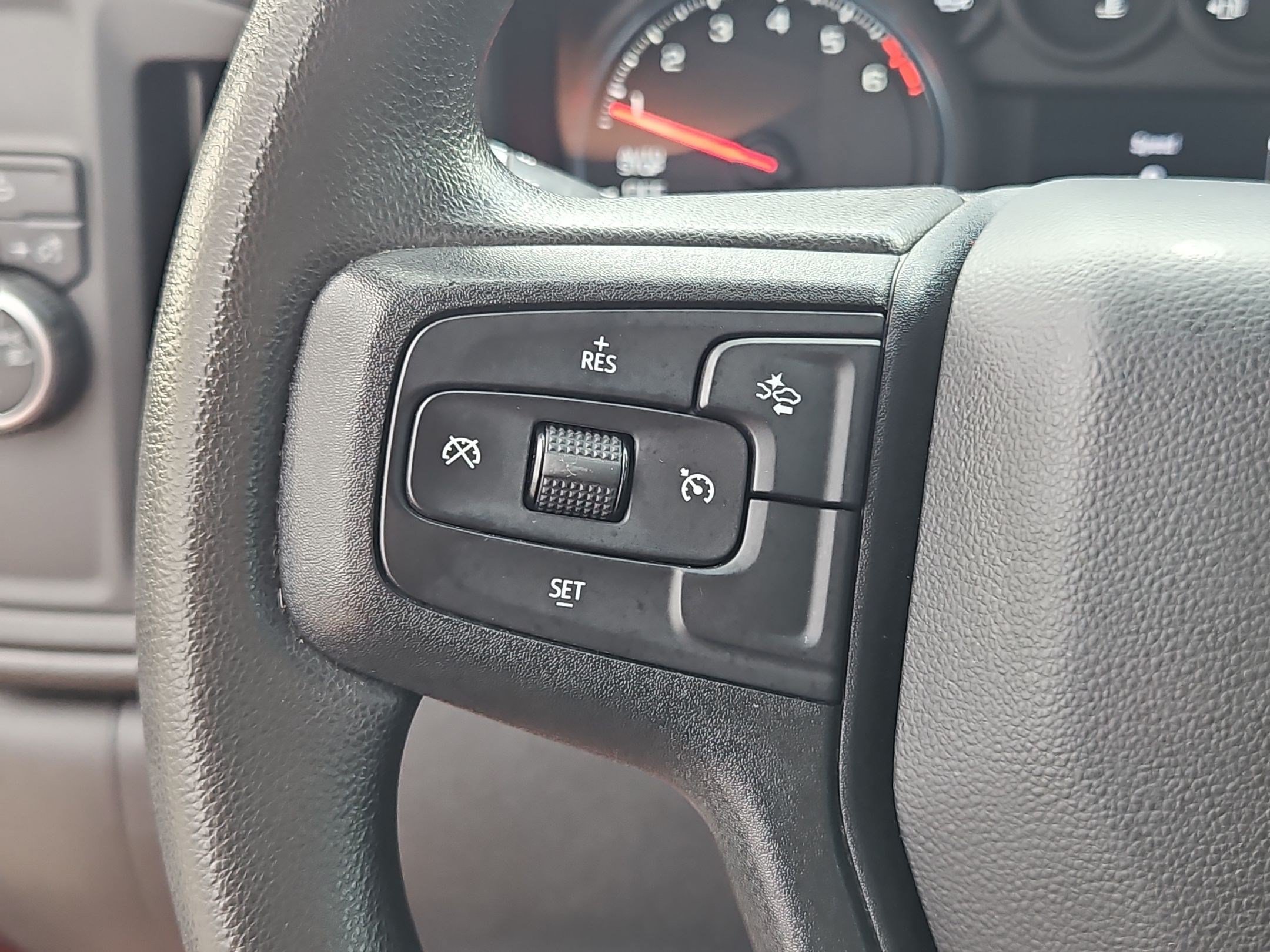 Used 2024 Chevrolet Silverado 1500 Custom RWD image 16