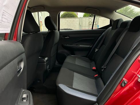 Used 2025 Nissan Versa SV image 11