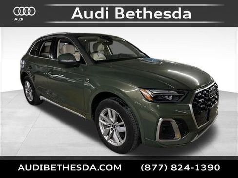 Used 2023 Audi Q5 2.0T Premium w/ Convenience Package image 1