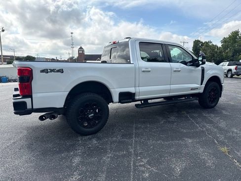 Used 2023 Ford F250 Lariat w/ Black Appearance Package AWD/4WD image 9