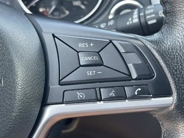 Used 2020 Nissan Rogue SV FWD image 37