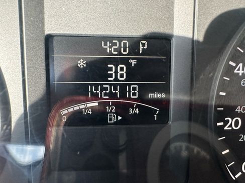 Used 2012 Volkswagen Jetta S image 16