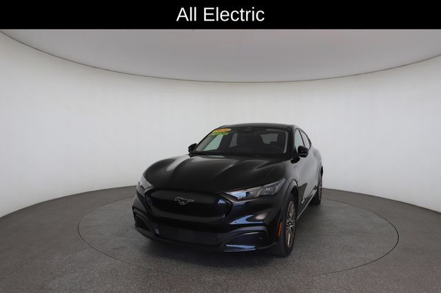 Used 2024 Ford Mustang Mach-E Premium AWD/4WD image 32