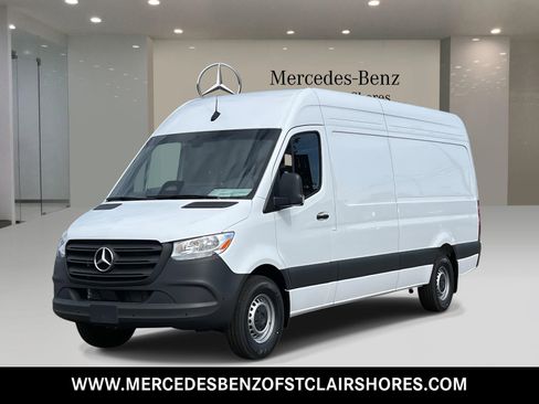 New 2025 Mercedes-Benz Sprinter 2500 image 1
