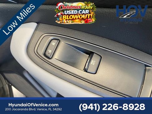 Used 2023 Subaru Outback Premium AWD/4WD image 39