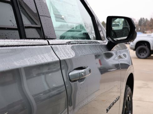 New 2026 Chevrolet Suburban LS w/ LPO, Dark Essentials Package image 35