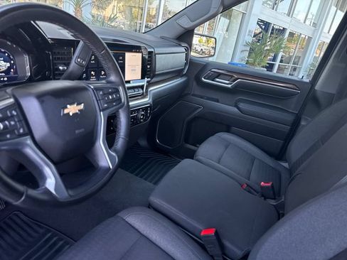 Certified 2023 Chevrolet Silverado 1500 LT AWD/4WD image 23