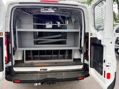 Used 2016 Ford Transit 250 130 Low Roof RWD image 9