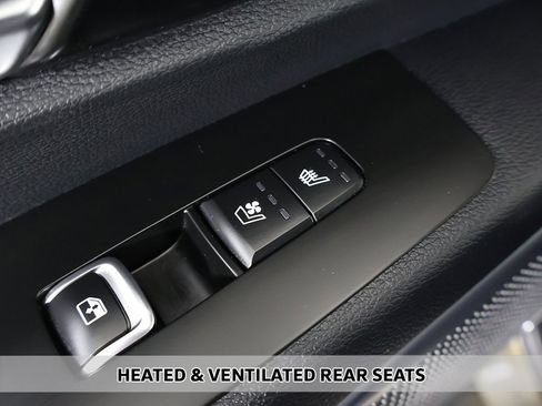 Used 2022 Kia Telluride SX w/ SX Prestige Package image 11