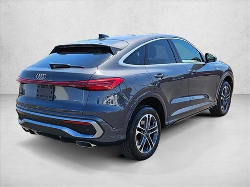 Used 2025 Audi Q5 Premium w/ Convenience Package AWD/4WD image 5