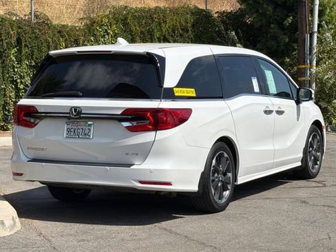 Certified 2023 Honda Odyssey Elite image 4