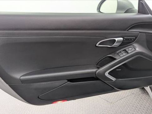 Used 2018 Porsche 911 Carrera RWD image 13